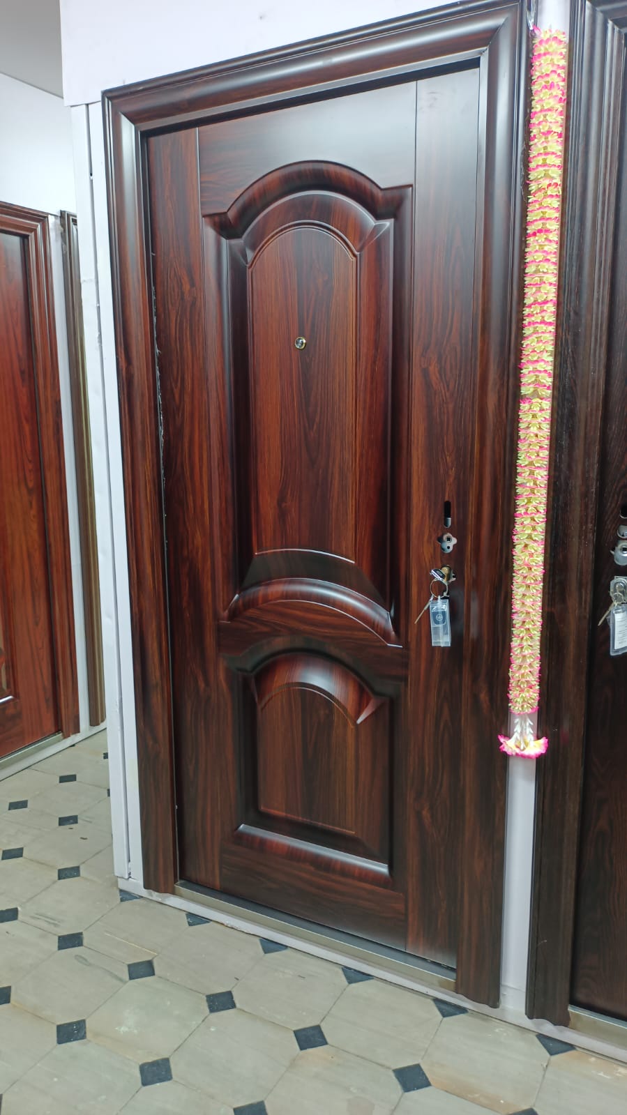 single door with frame 70mm