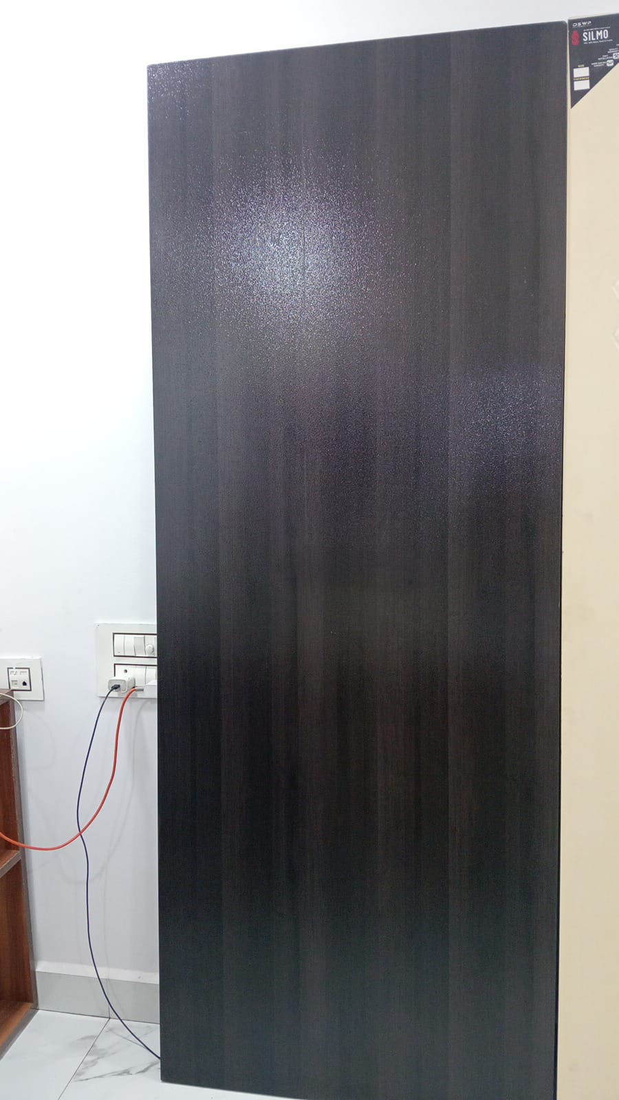 WPC DOOR WALL NUT